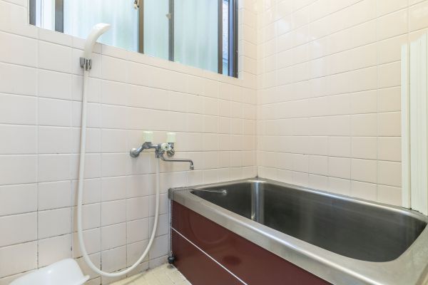 Steel Bathtub Installation